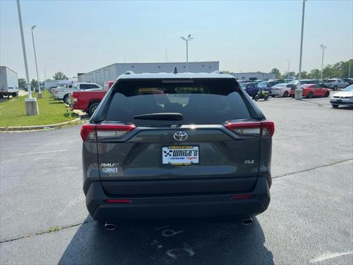 2021 Toyota RAV4 XLE Premium