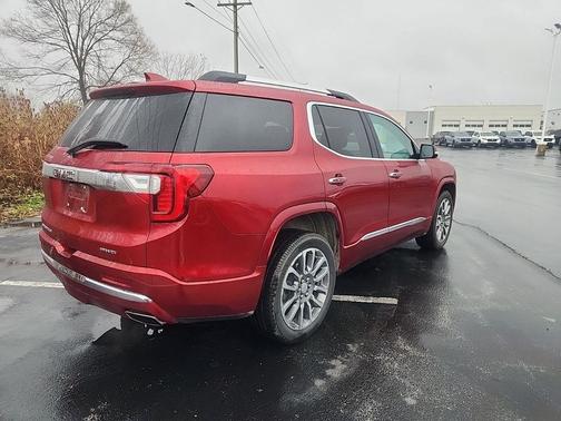 2021 GMC Acadia Denali