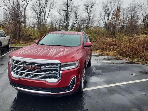 2021 GMC Acadia Denali