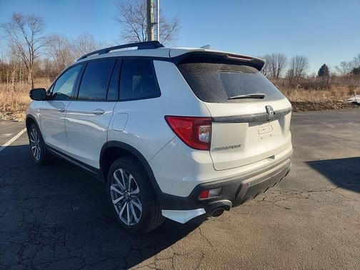 2019 Honda Passport Elite