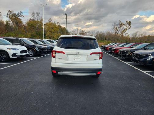 2021 Honda Pilot AWD EX