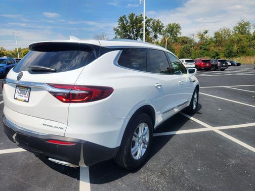 2018 Buick Enclave Essence