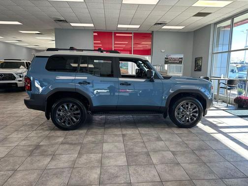 2025 Toyota Land Cruiser Base