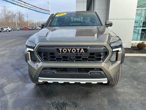 2026 Toyota Tacoma Hybrid Trailhunter
