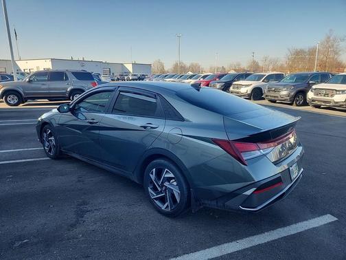 2025 Hyundai ELANTRA Sport