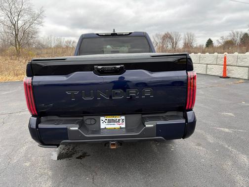 2023 Toyota Tundra Platinum