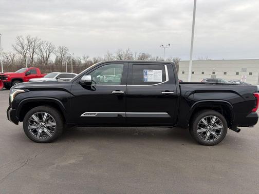 2022 Toyota Tundra Hybrid Capstone