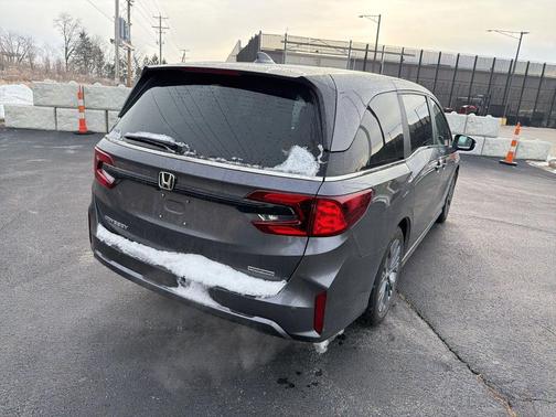 2025 Honda Odyssey Touring