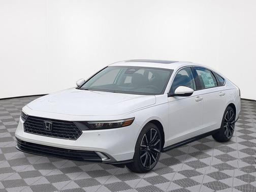 Platinum 2026 Honda Accord Hybrid Touring