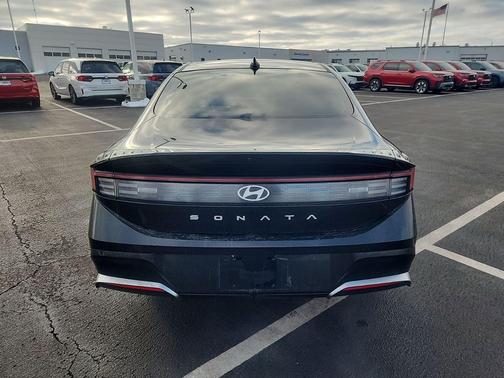 2025 Hyundai SONATA SEL