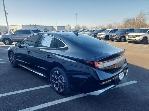 2025 Hyundai SONATA SEL