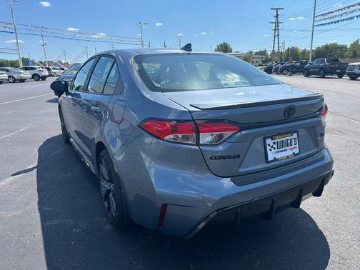 2025 Toyota Corolla SE
