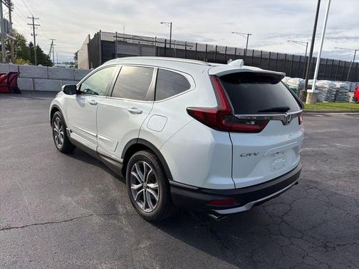 Platinum White Pearl 2021 Honda CR-V AWD Touring