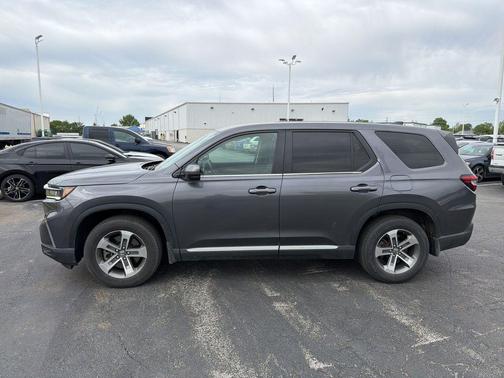 Crystal Black Pearl 2025 Honda Pilot EX-L
