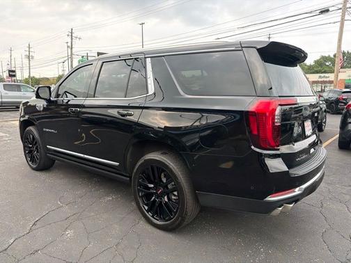 Onyx Black 2025 GMC Yukon Denali