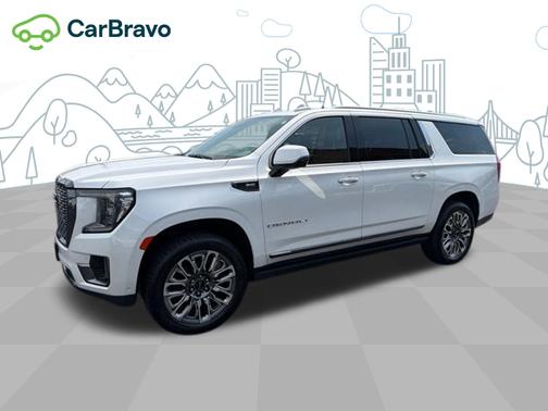 White Frost Tricoat 2023 GMC Yukon XL Denali Ultimate