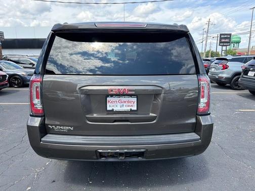 Smokey Quartz Metallic 2019 GMC Yukon SLT