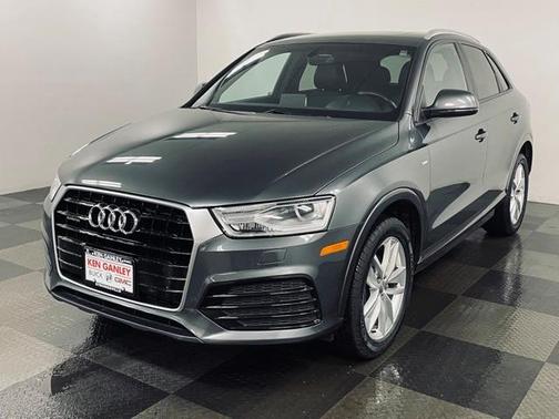 Photo 2 of 34 of 2018 Audi Q3 2.0T Premium