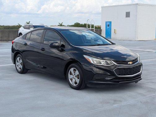 Mosaic Black Metallic 2017 Chevrolet Cruze LS