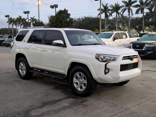 2023 Toyota 4Runner SR5 Premium