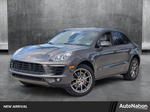 2015 Porsche Macan S