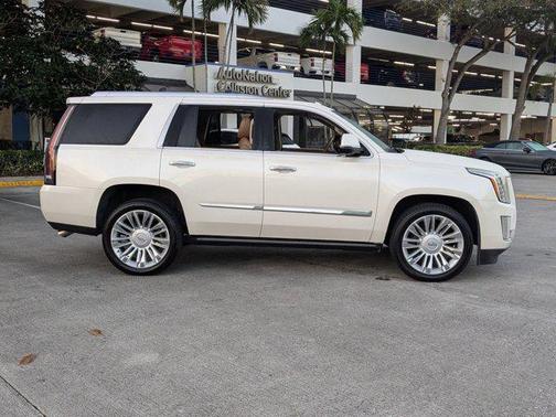 2015 Cadillac Escalade Platinum