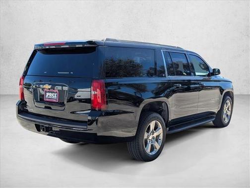 2017 Chevrolet Suburban LT