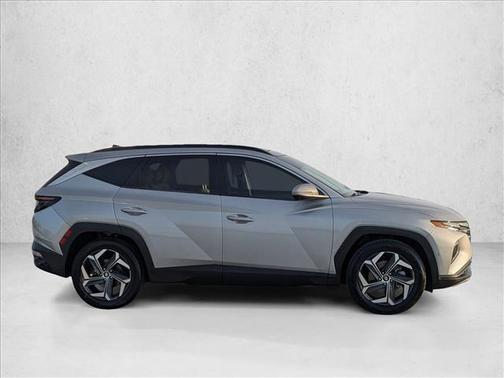 Shimmering Silver 2022 Hyundai TUCSON Limited