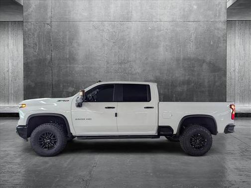 2025 Chevrolet Silverado 2500 4WD Crew Cab Standard Bed ZR2