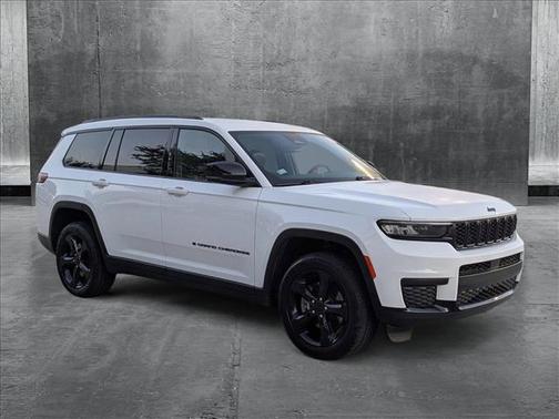 2023 Jeep Grand Cherokee L Altitude