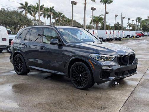 2020 BMW X5 M50i