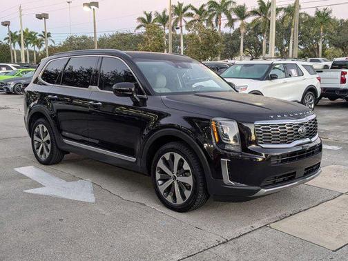 2021 Kia Telluride S