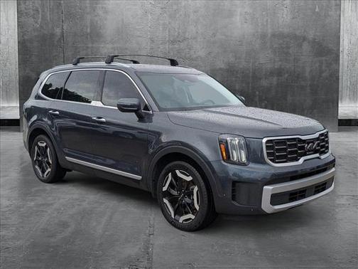 2023 Kia Telluride S