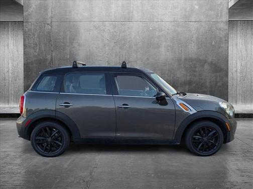 2012 MINI Cooper Countryman Base
