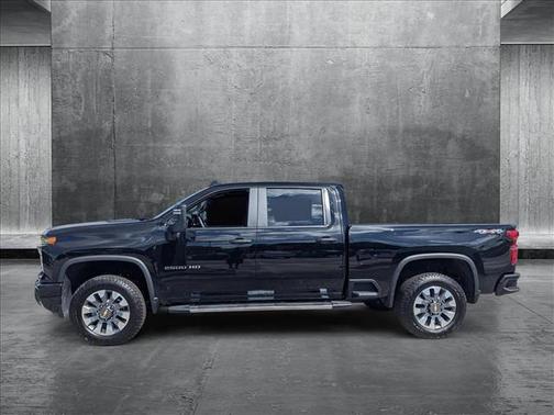 2025 Chevrolet Silverado 2500 Custom