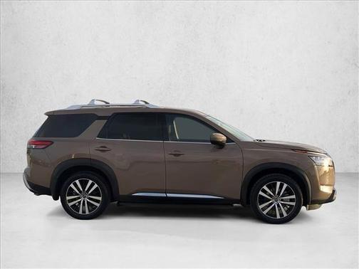 Baja Storm 2023 Nissan Pathfinder Platinum 4WD