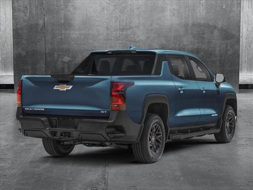 2025 Chevrolet Silverado EV LT
