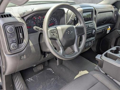 2025 Chevrolet Silverado 2500 Custom