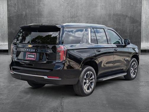 2025 Chevrolet Tahoe LS