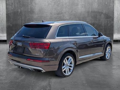 2017 Audi Q7 3.0T Prestige