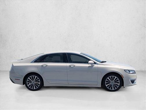 CERAMIC PEARL METALLIC TC 2019 Lincoln MKZ Reserve I