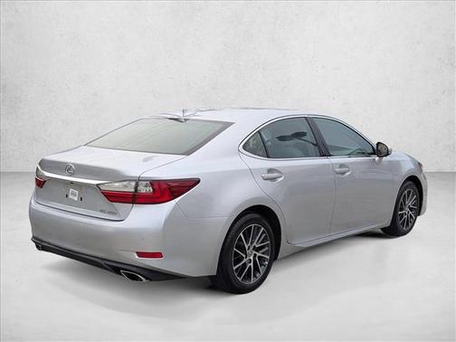 2017 Lexus ES 350 Base