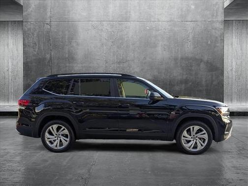 2023 Volkswagen Atlas 3.6L SE w/Technology