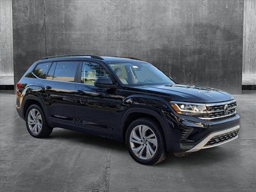 2023 Volkswagen Atlas 3.6L SE w/Technology