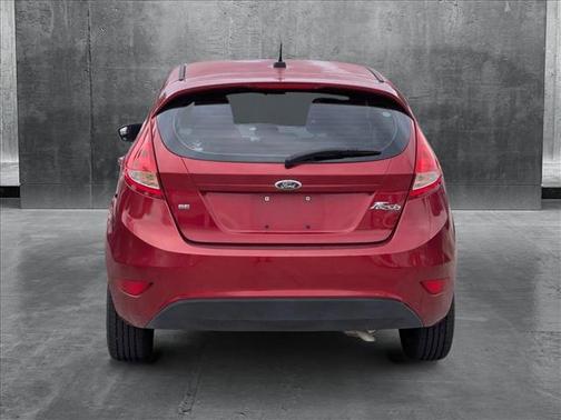 2013 Ford Fiesta SE
