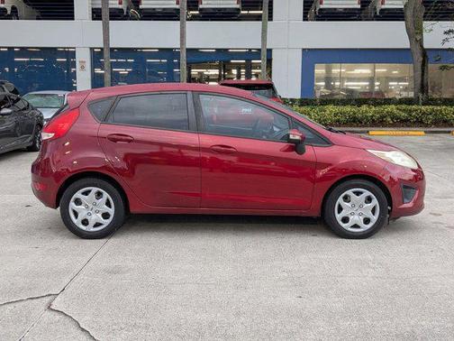 2013 Ford Fiesta SE