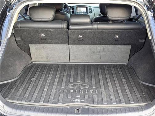 2017 INFINITI QX50 Base