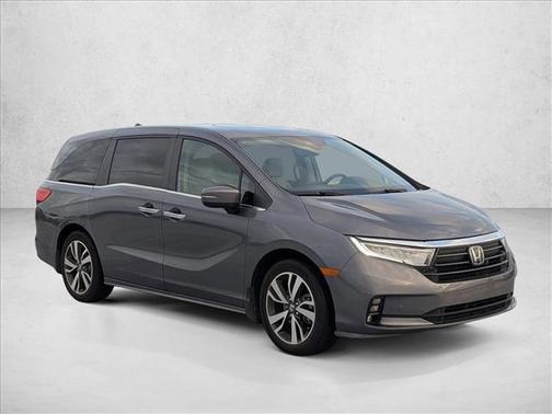 Lunar Silver Metallic 2024 Honda Odyssey Touring