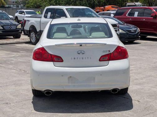2012 INFINITI G37 Journey
