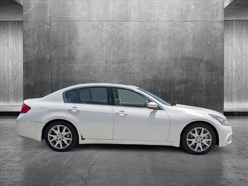 2012 INFINITI G37 Journey